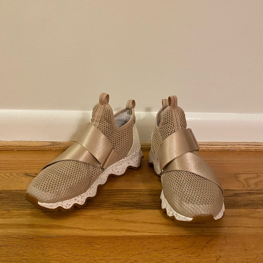 Sorel Kinetic Women’s Sneakers - blush pink tan